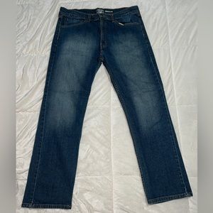 Signature Levi Strauss Mens Jeans